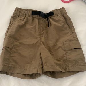 Boys old navy nylon shorts. Perfect condition. Never worn 6-7